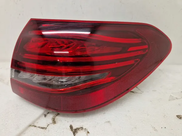 MERCEDES C-KLASSE W205 LIFT COMBI ACHTERLICHT RECHTS LED image 2