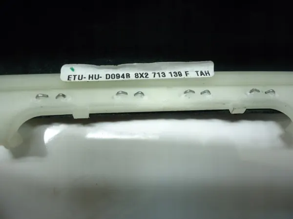 Manchon de levier Audi A1 S Tronic OEM 8X2713139F image 3