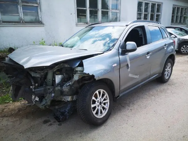 Pakoputken keräin OEM 2136483 Mitsubishi ASX 1.6L image 6