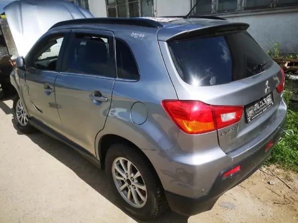 Pakoputken keräin OEM 2136483 Mitsubishi ASX 1.6L image 9