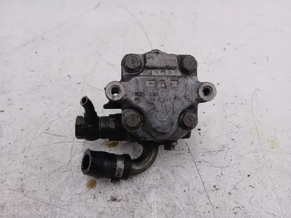 VW Passat B5 Ohjaustehostinpumppu 8D0145177Q 110 Bar image 5