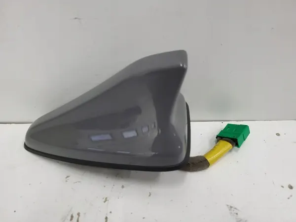 Antena de techo Hyundai I30 N OEM 96210-G4200 image 2