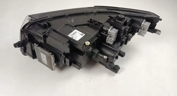 Farol dianteiro direito VW Tiguan II LIFT 20-24 5NN941082D image 6