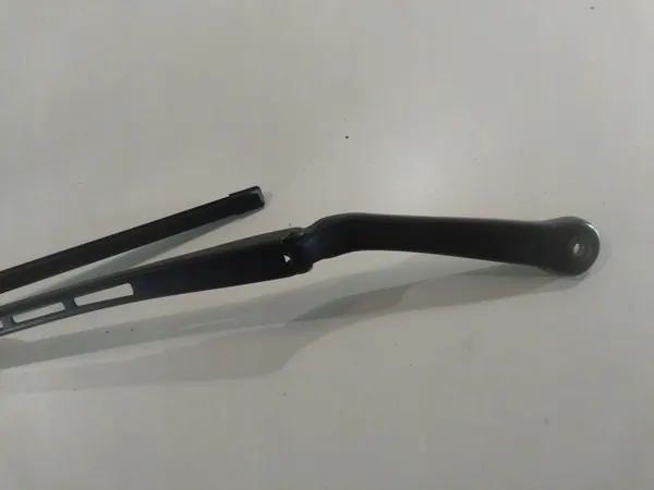 Front Windshield Wiper Arm BMW 3 E90 E91 image 4