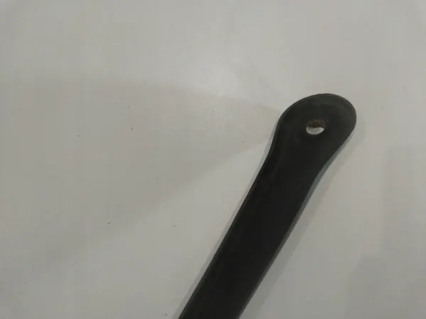 Front Windshield Wiper Arm BMW 3 E90 E91 image 6