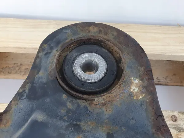 Trave di Sospensione Anteriore Peter Steiner per Audi A3 image 8