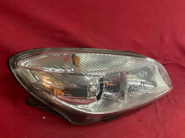 FARO SKODA FABIA II 2 ROOMSTER LIFT ESQUERDO DIREITO image 2