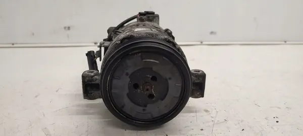 Compressore aria condizionata BMW OE 6987766 image 4