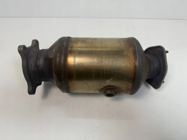 Audi A5 F5 2.0TFSI DPF OEM 8W0131703AC Gebraucht image 2