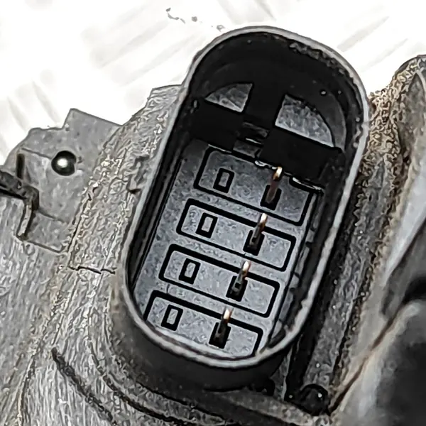 MERCEDES C-KL W205 Dörrlås Höger Framsidan A0997206801 image 5