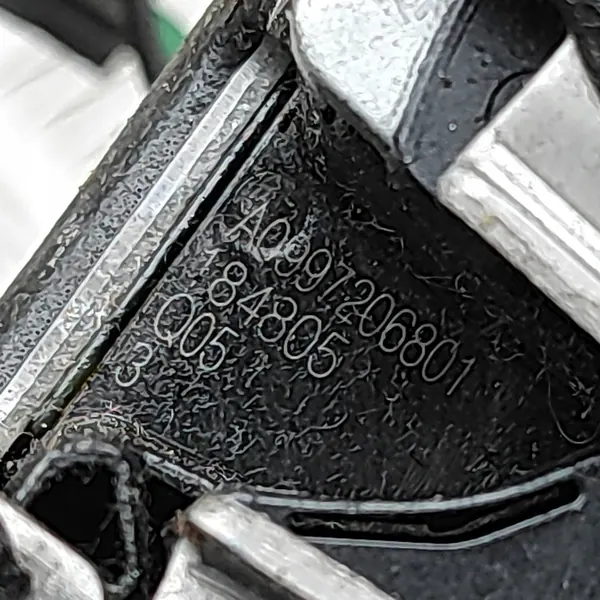 MERCEDES C-KL W205 Dörrlås Höger Framsidan A0997206801 image 6