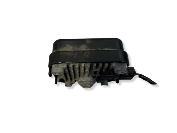 Mazda CX-3 2015-2021 tutkasensori OEM 2301007384 image 4