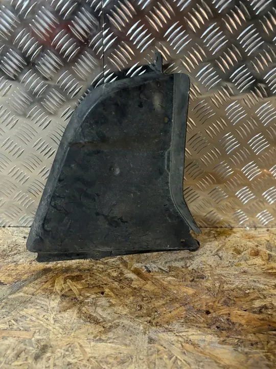 BMW E60 E61 Left Wheel Arch Triangle 5171 7033753 image 4