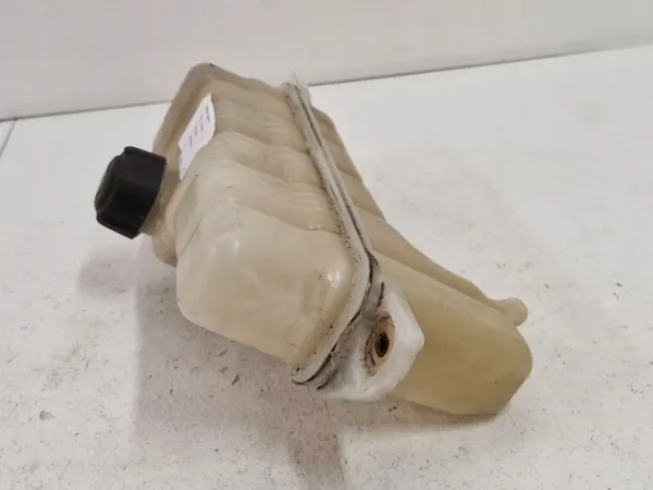 Expansionsbehållare Nissan Juke 1.2 DIG OEM 21710BV80A image 7