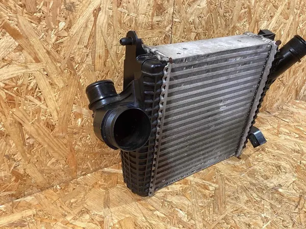 Intercooler Porsche Cayenne 9Y0 image 2