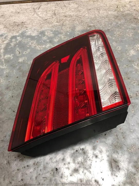 LED LINKER ACHTERLAMP MERCEDES W212 STATION A2129061903 image 2