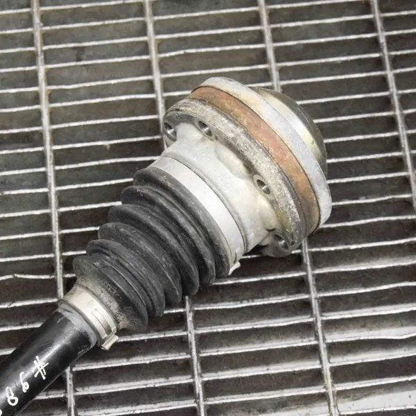 Fram vänster axel VW Jetta MK6 2.0L 1K0407271MB image 3