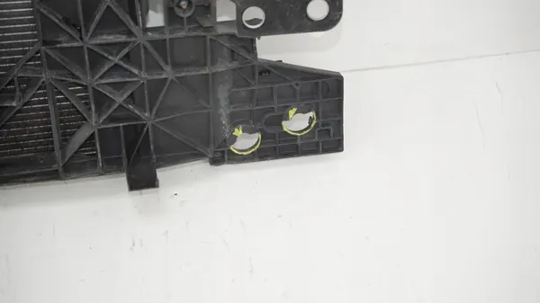 OEM 360204052 Etuhihna Renault Megane III 08-12 image 7