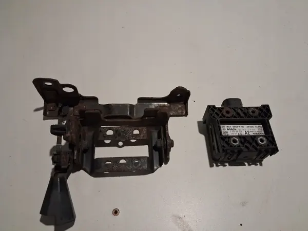 Radarhalterung Nissan Qashqai J11 OEM 284384EA5C image 2