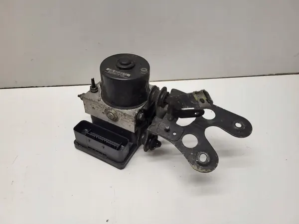 Volkswagen ABS-pomp OEM 1K0907379K - Gebruikt image 2