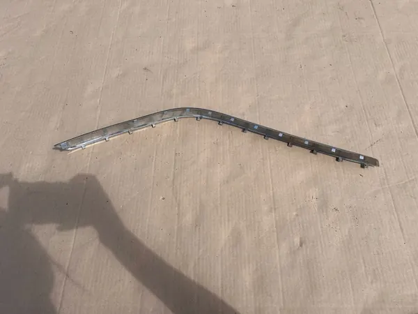 MERCEDES 204 GLK Rivestimento paraurti posteriore sinistro Cromato OEM image 4