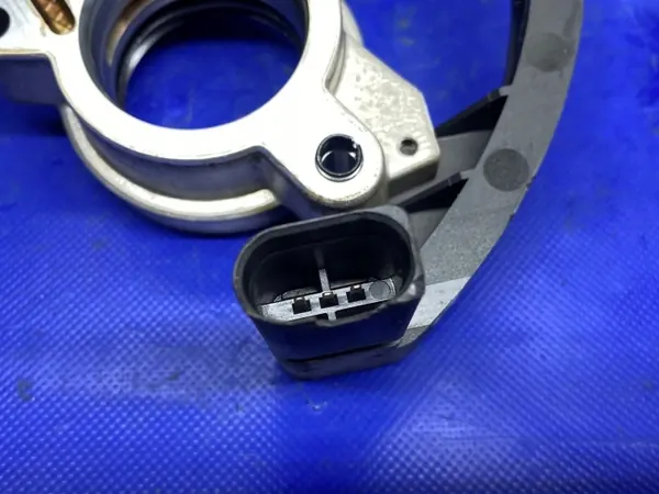 Régulateur de Distribution Droit OEM 06C103108D Audi image 10