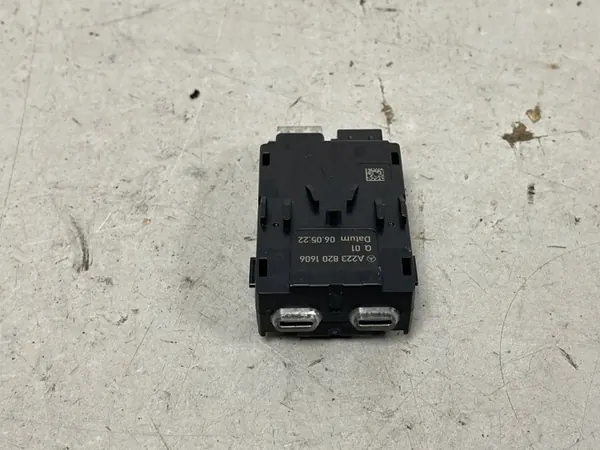 Conector audio Mercedes EQS 580 OEM A2238201606 image 2