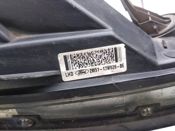 Oikea etuvalaisin Ford Focus mk1 facelift image 7