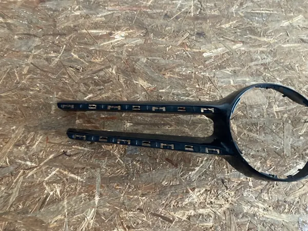 Mercedes-Benz OE A2128850622 rifinitura griglia image 2