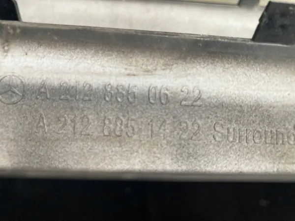Mercedes-Benz OE A2128850622 rifinitura griglia image 7