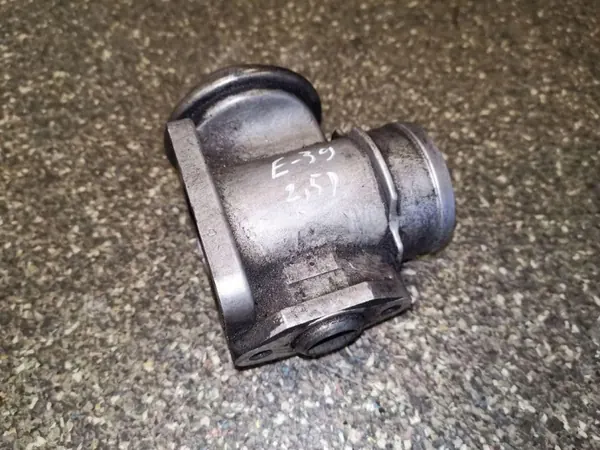 EGR-venttiili OEM 72192010 BMW 5 E39 2.5L Diesel image 2