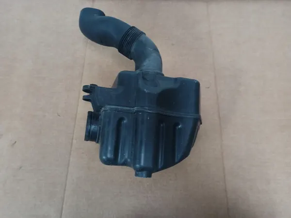 Ilmansuodatin 2.0 FSI VW Passat EOS image 7