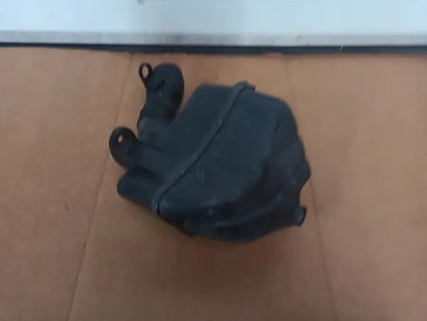 Ilmansuodatin 2.0 FSI VW Passat EOS image 9