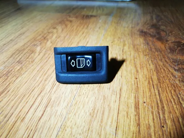 Achterraam schakelraam Mercedes W126 SEL SE image 2