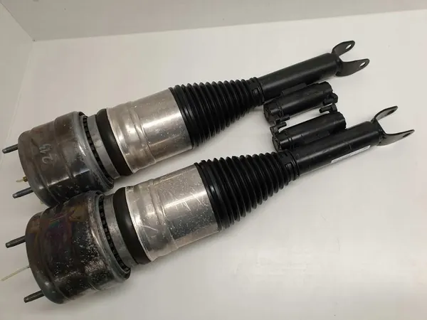 AIRMATIC DÄMPARE MERCEDES W213 A2133202138 image 5