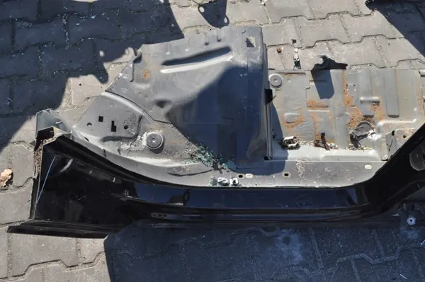OEM 423046 Estribo Largo Derecho para Citroen C4 X Sedán image 5