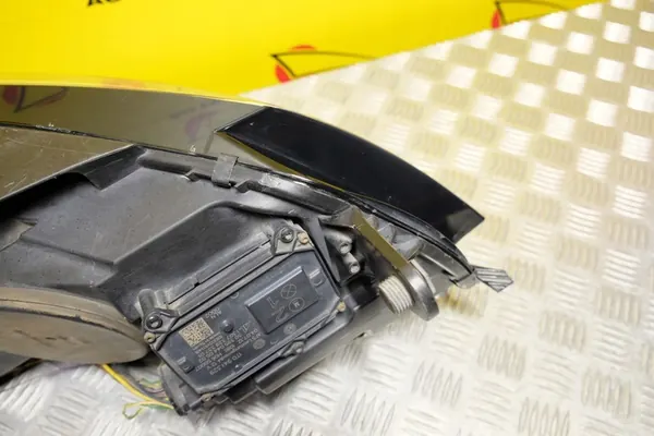 Vasen Xenon LED -ajovalot Volkswagen Passat CC 2012 USA OEM image 6