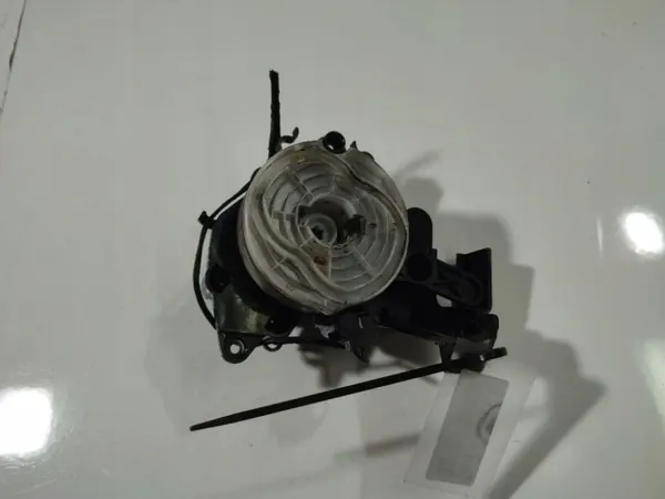 OEM H7102Ua43 Lämmitysklappi Opel Zafira 1.8L image 2