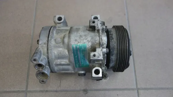 Compressore aria condizionata Renault Clio II 7700115830 image 3