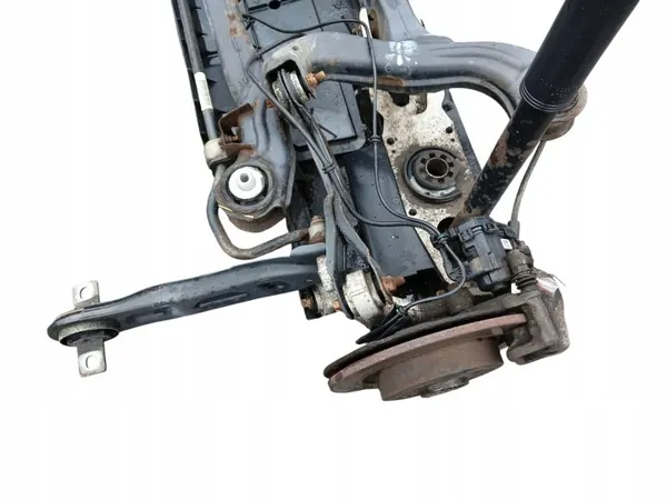 Hinterachsträger Schwinge Achse Mercedes CLA W117 image 3