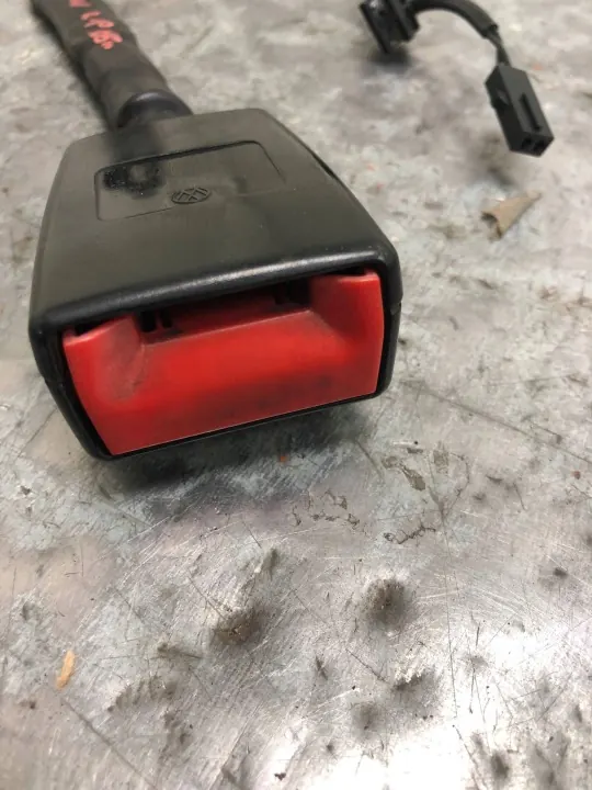 Turvavyön solki OEM 1T1857755C vasen etu image 4
