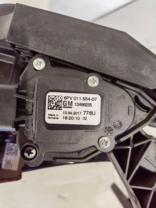 Gaspedal und Bremspedal OPEL ASTRA K 1.6CDTI image 3