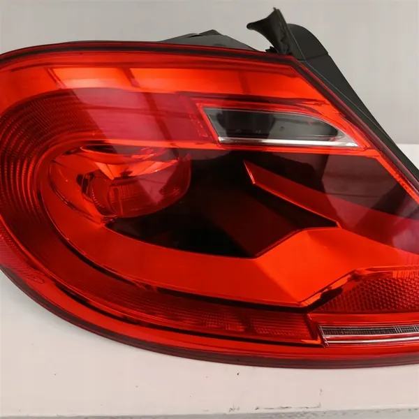 Luz Trasera Izquierda VW Beetle 5C 5C5945095H image 3