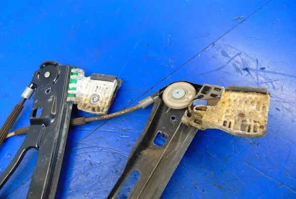 MERCEDES E-KLASA W211 2.2CDI Elevador de Vidro Elétrico Esquerdo image 2