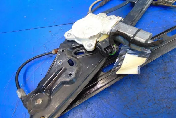 MERCEDES E-KLASA W211 2.2CDI Elevador de Vidro Elétrico Esquerdo image 3