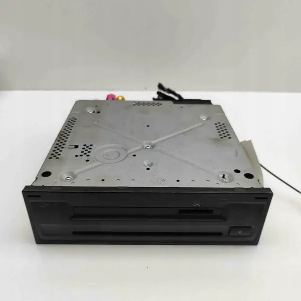 Changer CD Audi A3 Sportback OEM 81A035842B image 2