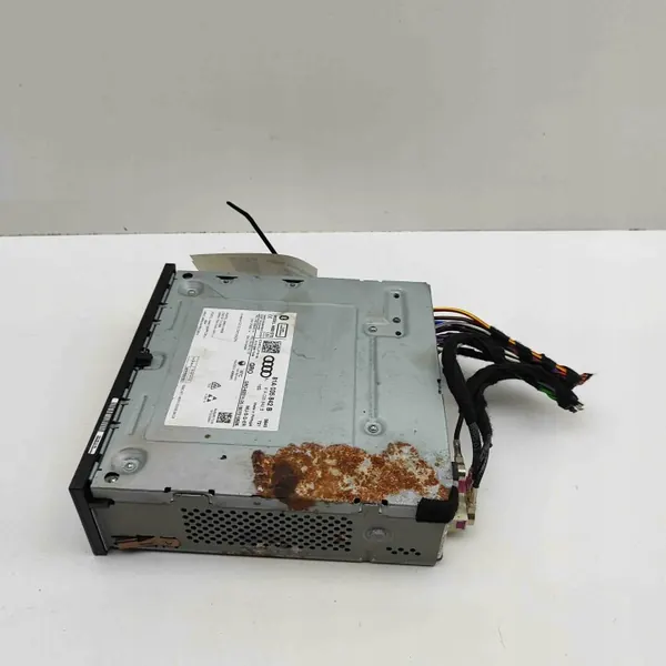 Changer CD Audi A3 Sportback OEM 81A035842B image 4