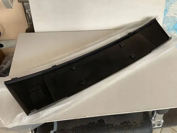 Kennzeichenhalter Audi Q7 4M OEM 4L0807285A image 3
