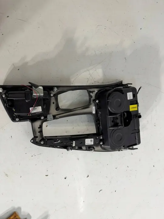 OEM 9206377 Bekertunnelafdekking voor BMW F10 Sedan image 5
