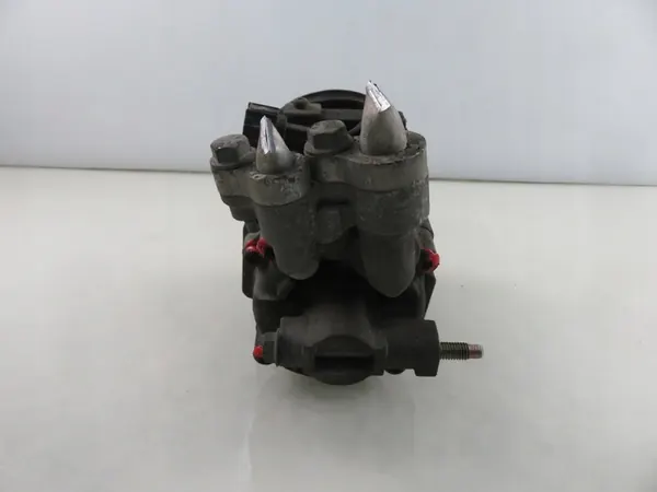 Compressore aria condizionata Nissan Micra image 4